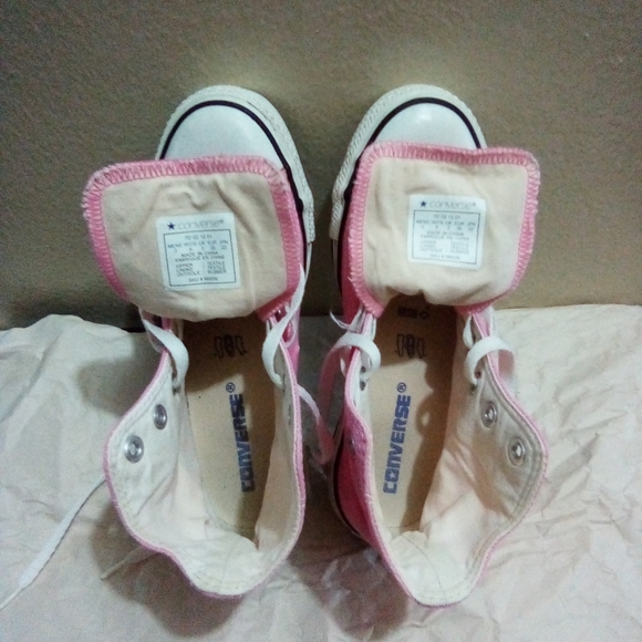 Converse High Tops - Picture 10 of 17
